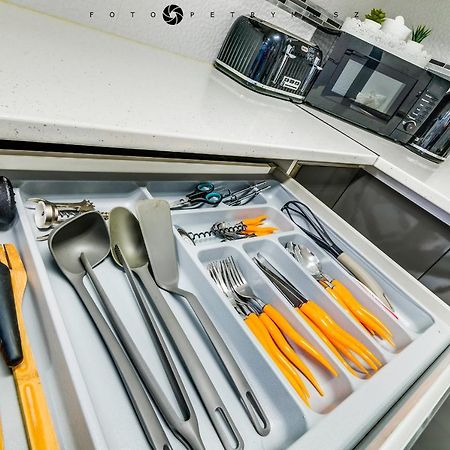 Edificio Urizaga Apartment Торевиеха Екстериор снимка