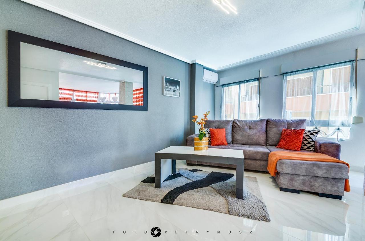 Edificio Urizaga Apartment Торевиеха Екстериор снимка